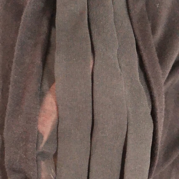 BCBGMAXAZRIA Black Top with Front Panel and Cinch - Picture 11 of 15